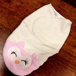 Owl 🦉 swaddle
